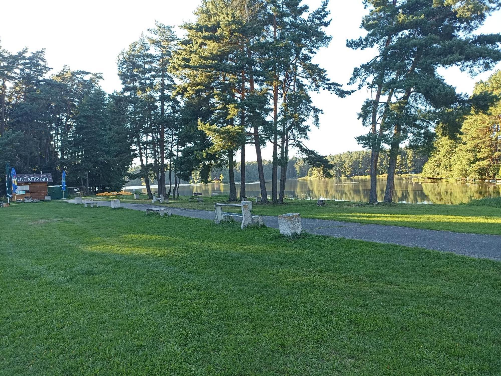 Chalupa V Ceskem Lese Bela nad Radbuzou Bagian luar foto